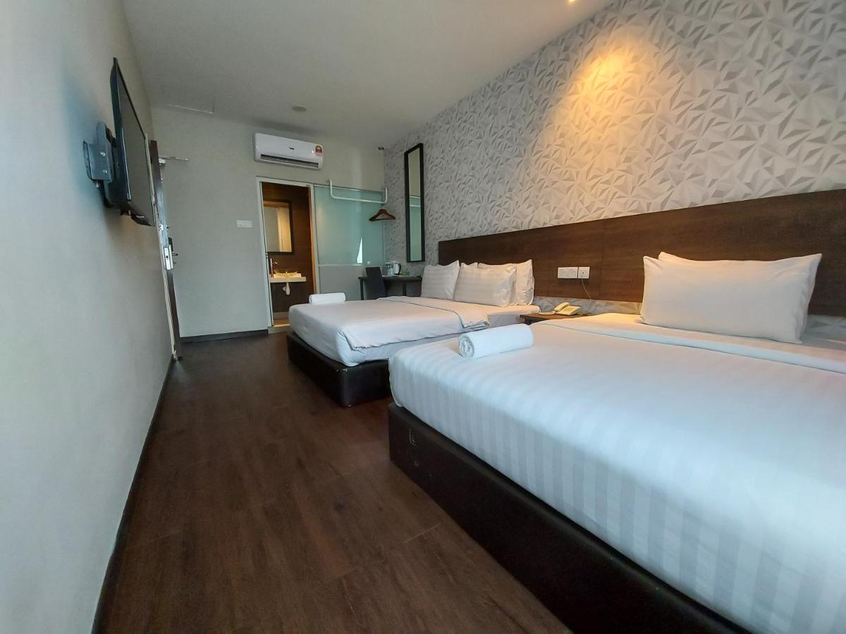 Miico Hotel @ Mount Austin Johor Bahru Eksteriør billede