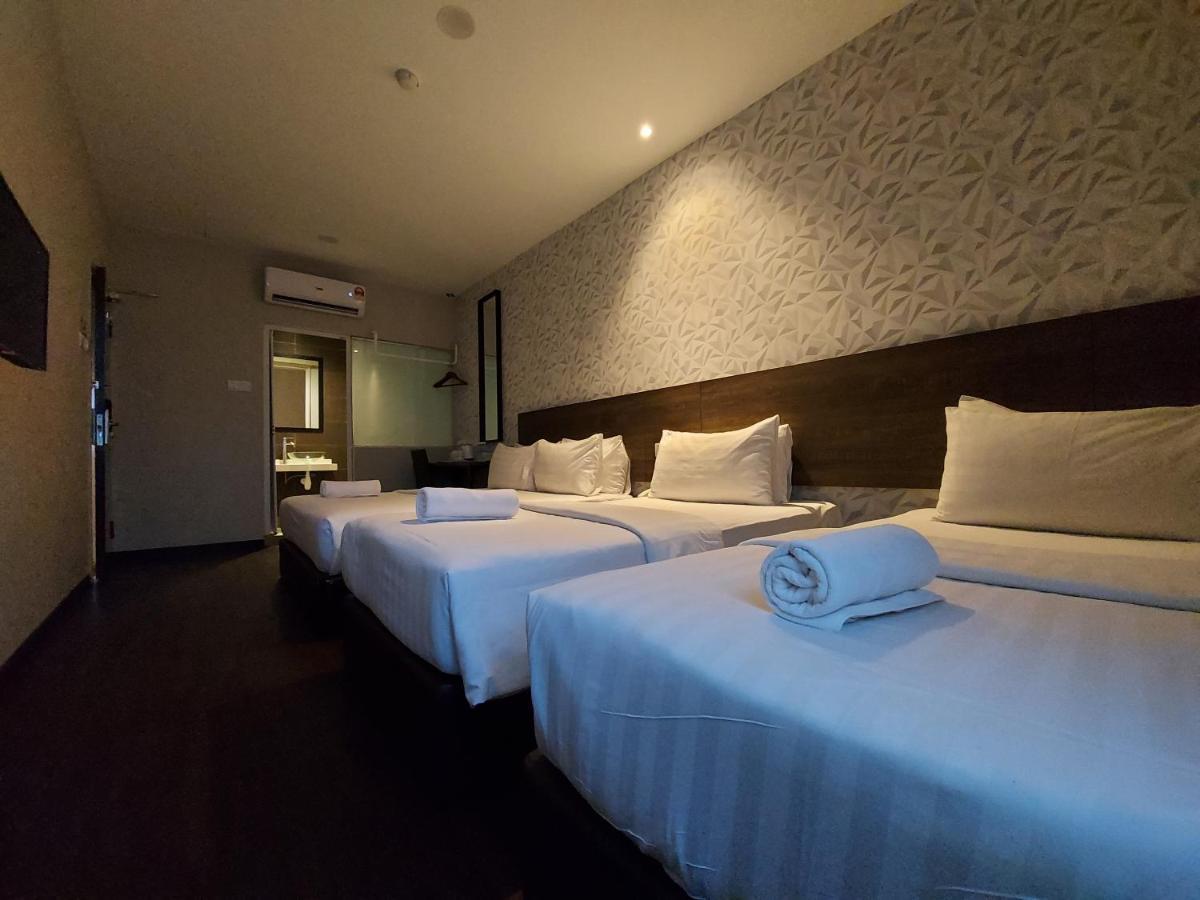 Miico Hotel @ Mount Austin Johor Bahru Eksteriør billede