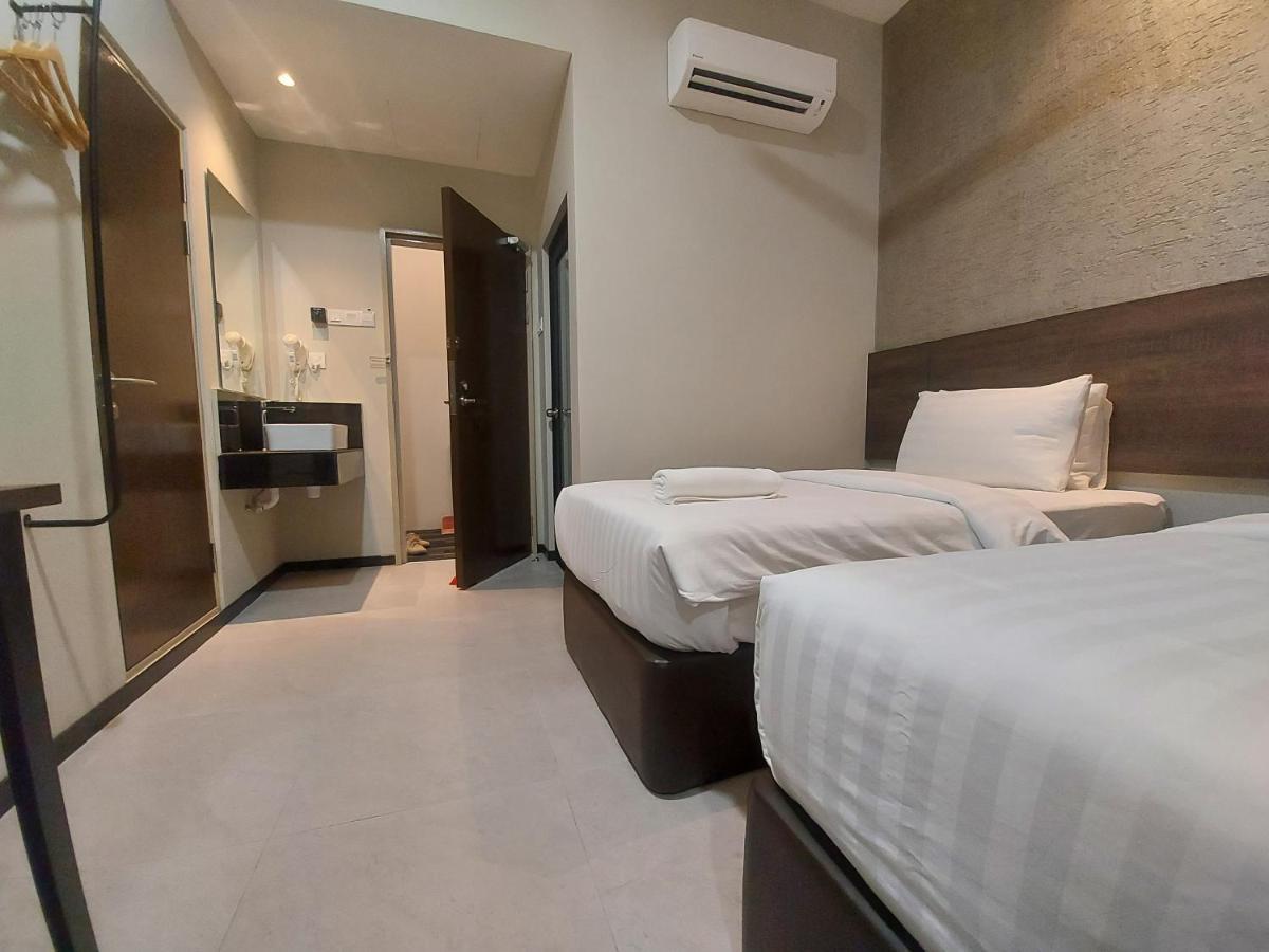 Miico Hotel @ Mount Austin Johor Bahru Eksteriør billede