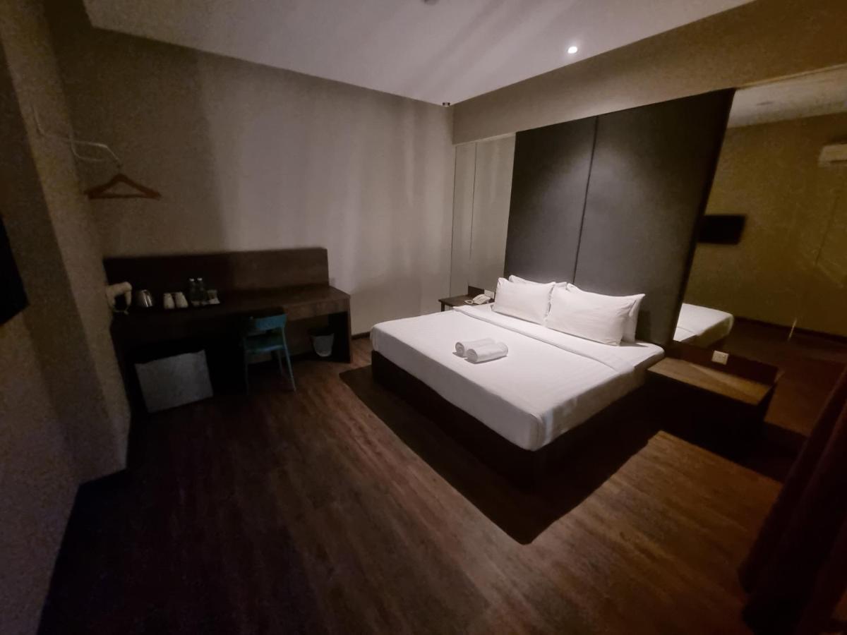 Miico Hotel @ Mount Austin Johor Bahru Eksteriør billede
