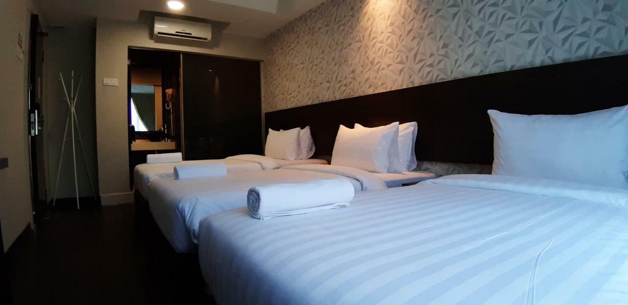 Miico Hotel @ Mount Austin Johor Bahru Eksteriør billede