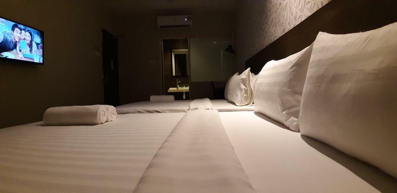 Miico Hotel @ Mount Austin Johor Bahru Eksteriør billede