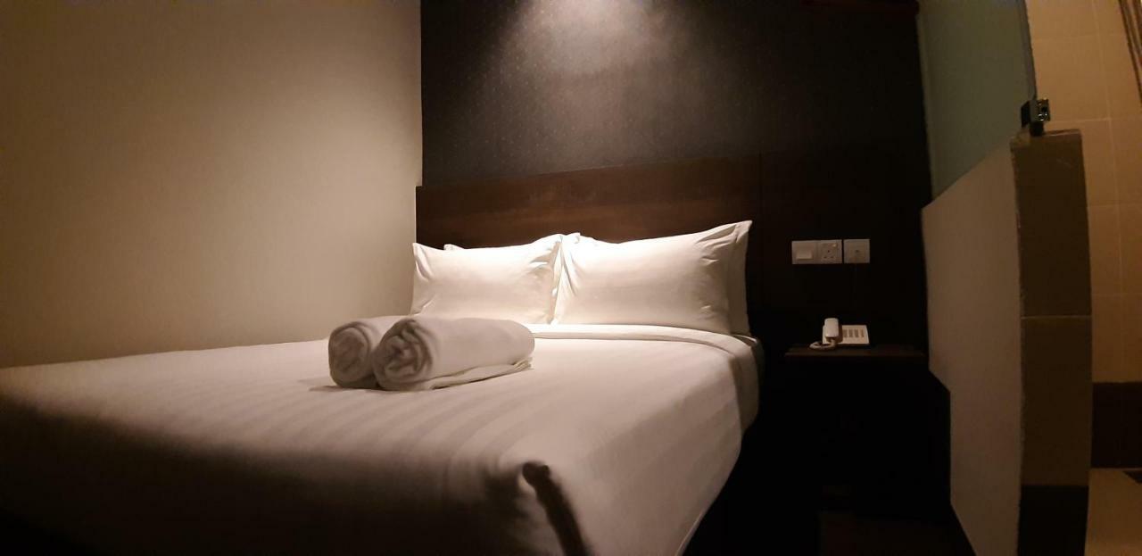 Miico Hotel @ Mount Austin Johor Bahru Eksteriør billede