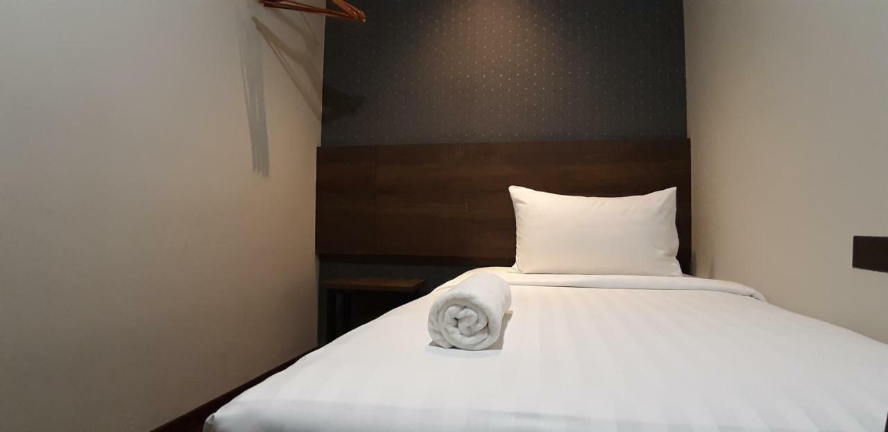 Miico Hotel @ Mount Austin Johor Bahru Eksteriør billede