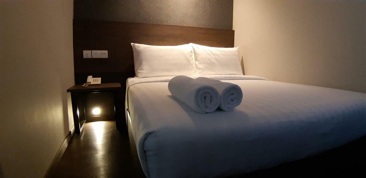 Miico Hotel @ Mount Austin Johor Bahru Eksteriør billede