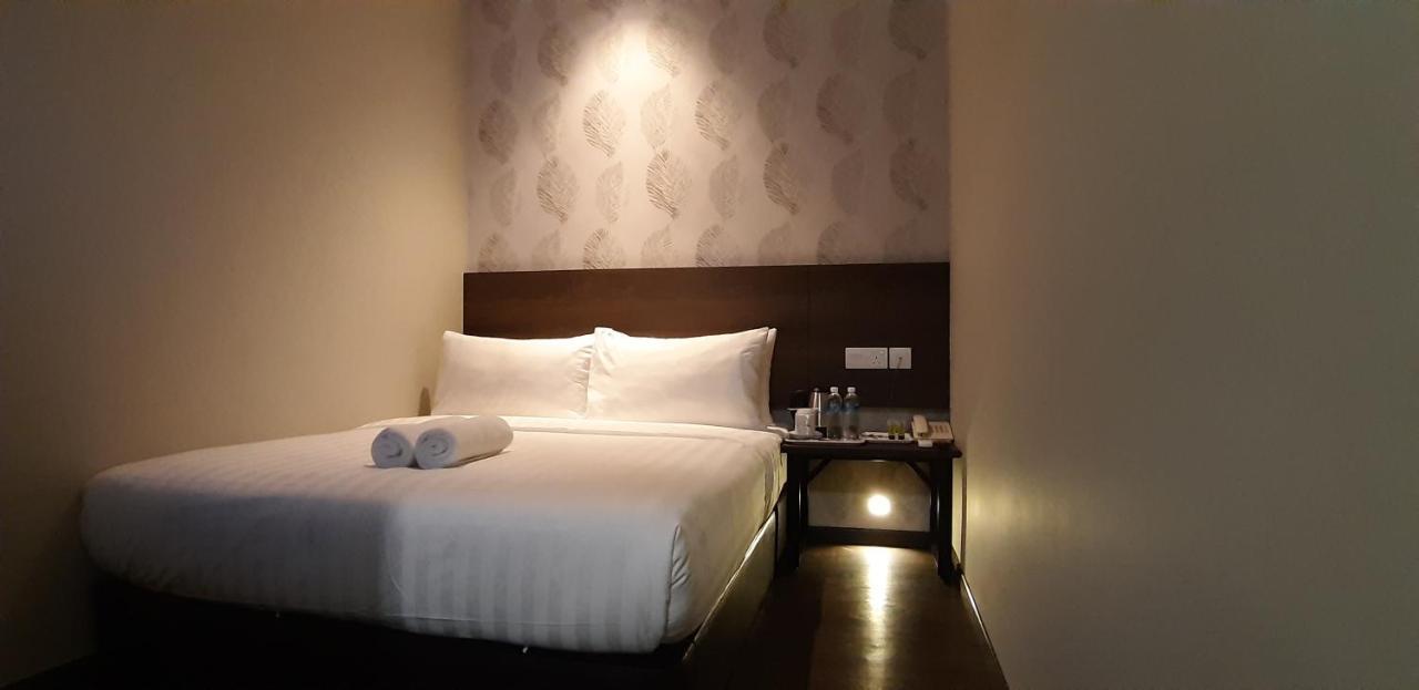 Miico Hotel @ Mount Austin Johor Bahru Eksteriør billede