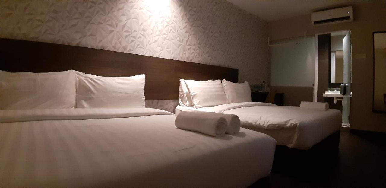 Miico Hotel @ Mount Austin Johor Bahru Eksteriør billede