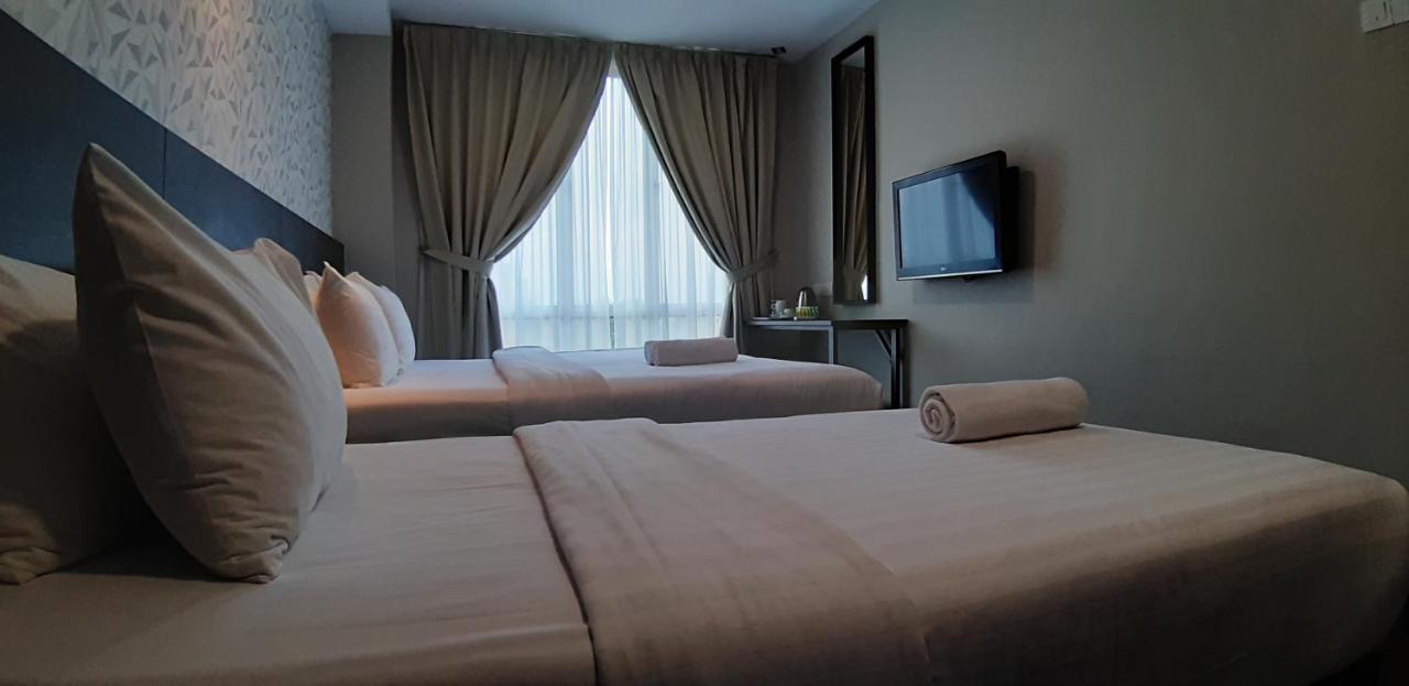 Miico Hotel @ Mount Austin Johor Bahru Eksteriør billede